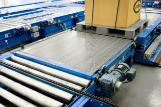 Heavy Duty Plastic Belt Accumulating